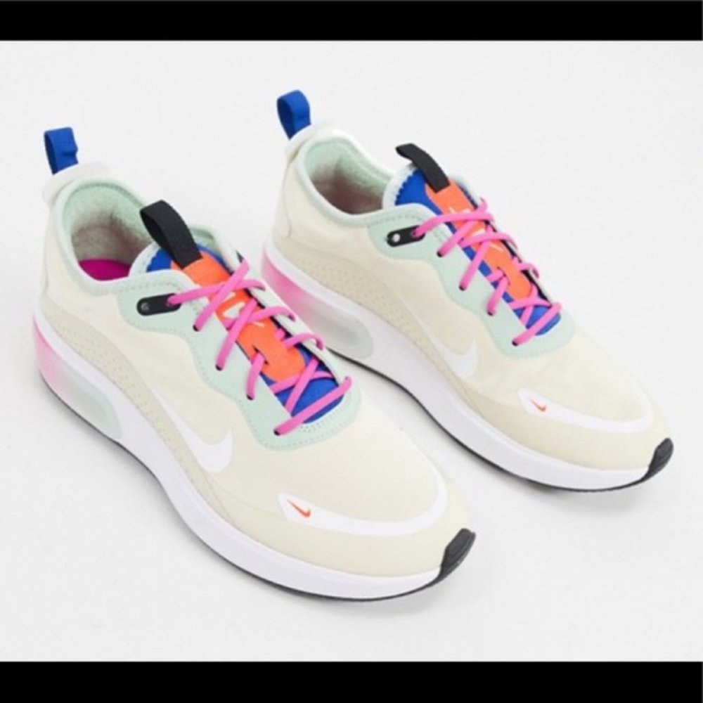 😍NIKE AIRMAX! Dia rare color like new with box size 9